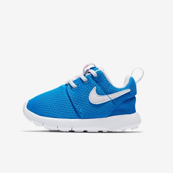 NEW Nike Roshe One Blue White Toddler Shoes - Picture 2 of 15